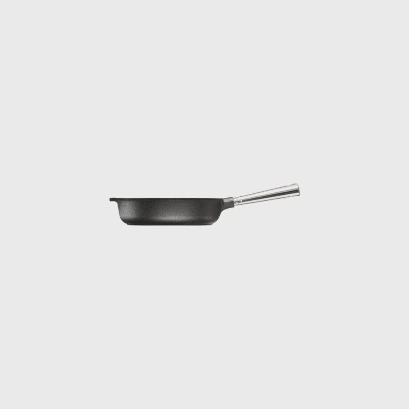 Skeppshult_valurautapannu_25cm